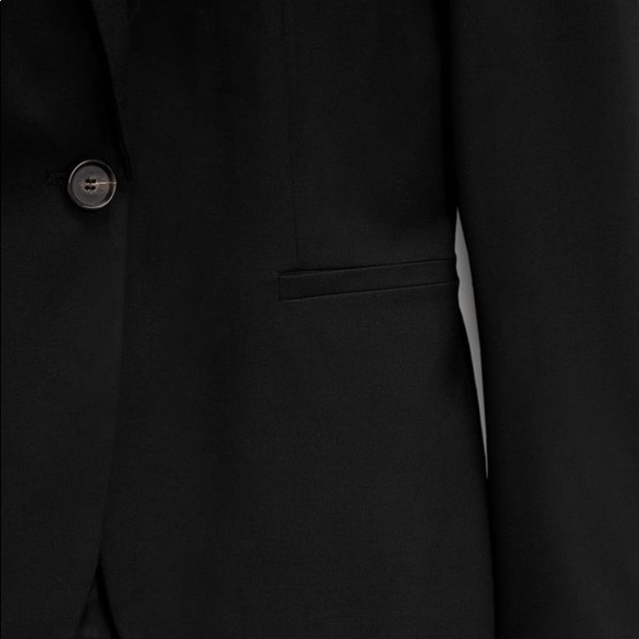 Zara Basic Black Blazer - Picture 4 of 6